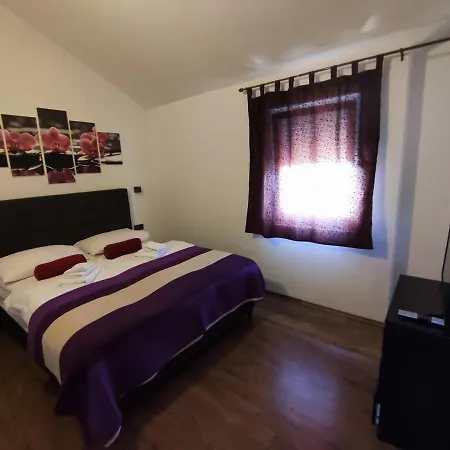 Pongrac Apartment *