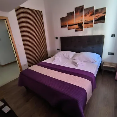 Pongrac Apartment Cres