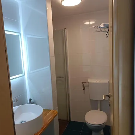Apartment Pongrac Cres