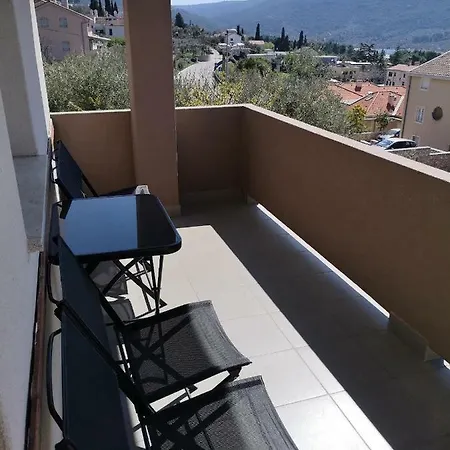 Apartment Pongrac Cres