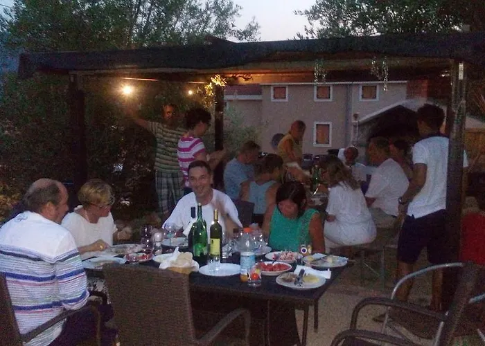 Pongrac Cres