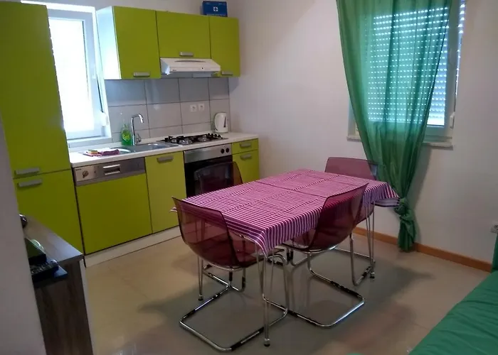 Apartment Pongrac Cres