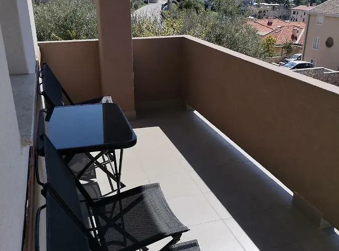 Apartment Pongrac Cres